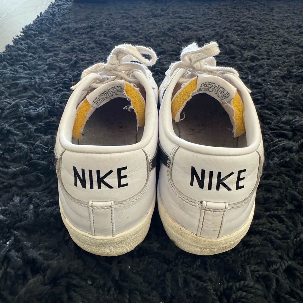 Nike Blazer Low 77 vintage sneakers , size 9.5 - Picture 5 of 5